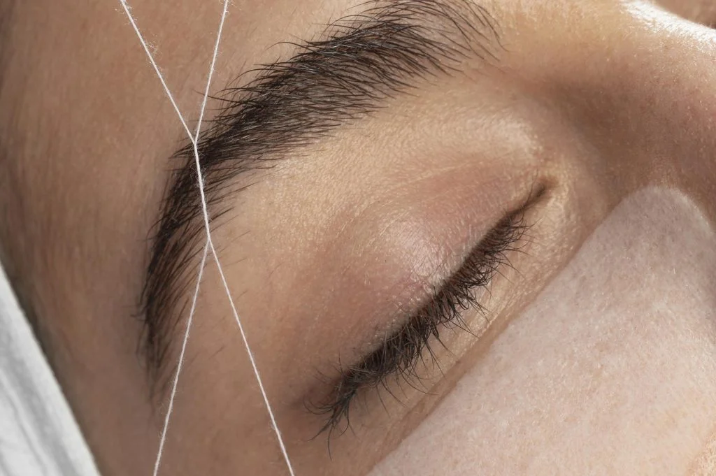 Centro de estética en Sevilla (Nervión) con tratamientos integrativos: faciales, corporales, diseño de cejas y micropigmentación. ¡Reservar cita ahora!
